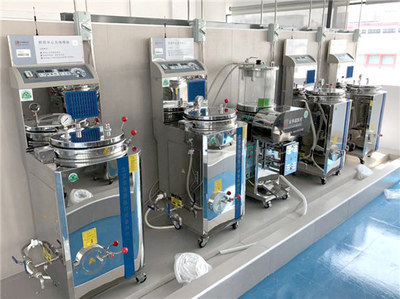 號(hào)外！中藥現(xiàn)代化出海新里程碑 東華原承建中國(guó)境外首個(gè)煎藥中心落地獅城